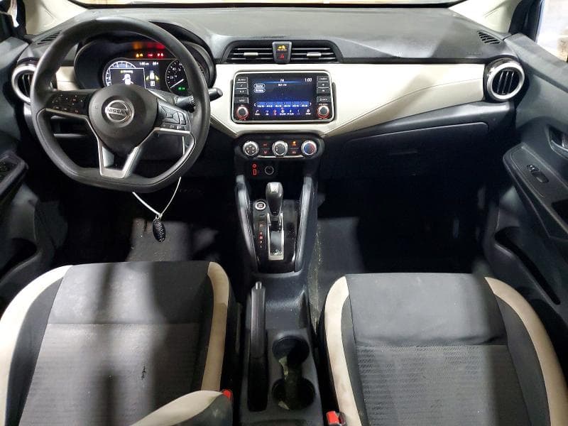 2021 NISSAN VERSA SV 8