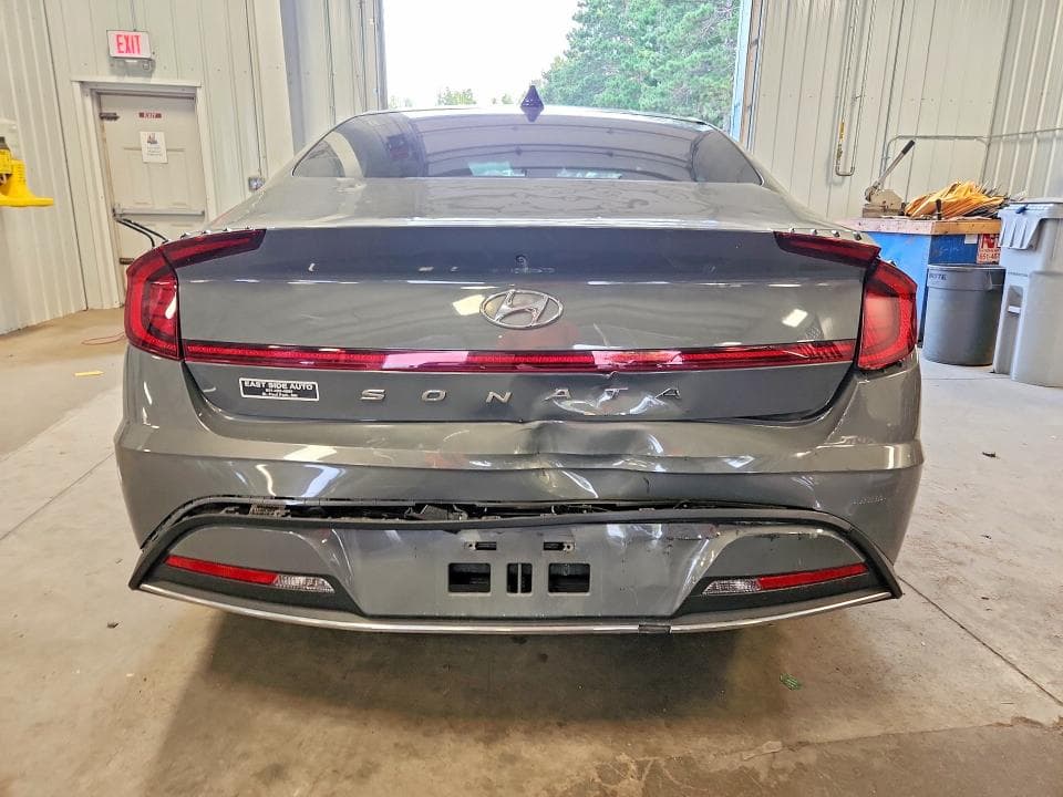 2020 HYUNDAI SONATA SE 6