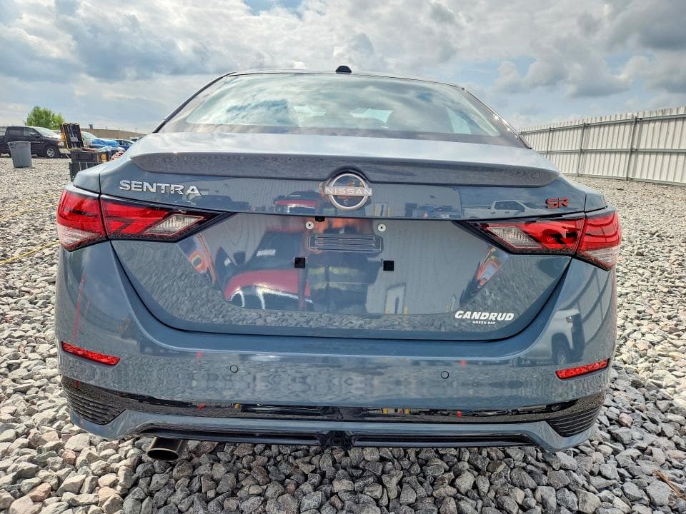 2025 NISSAN SENTRA SR 6