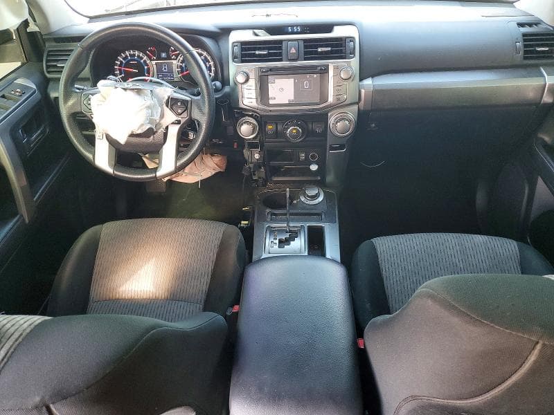2019 TOYOTA 4RUNNER SR5 8