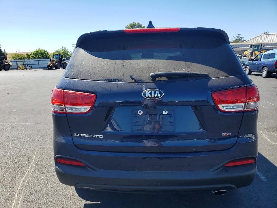 2017 KIA SORENTO LX 6