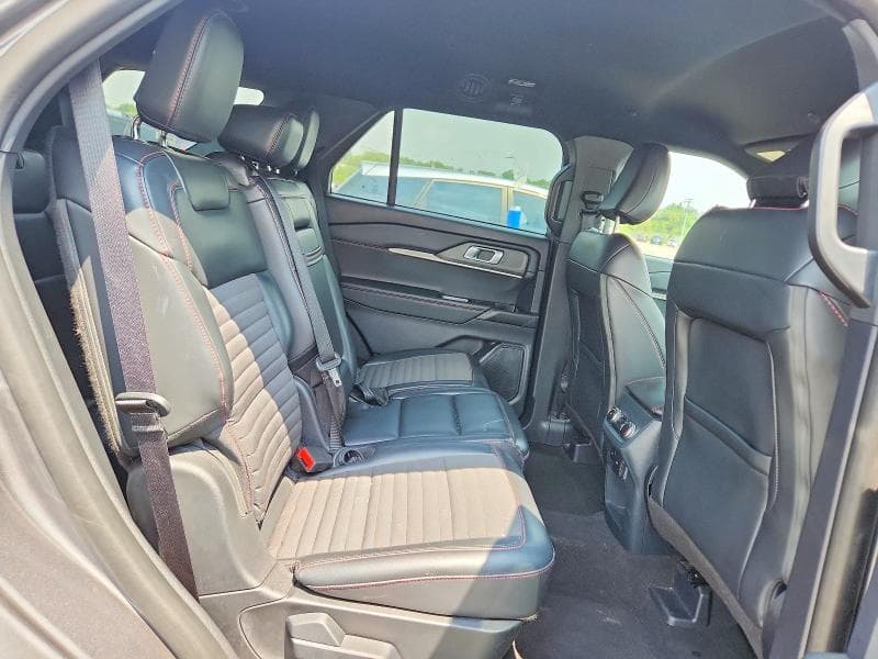2025 FORD EXPLORER ST-LINE 11