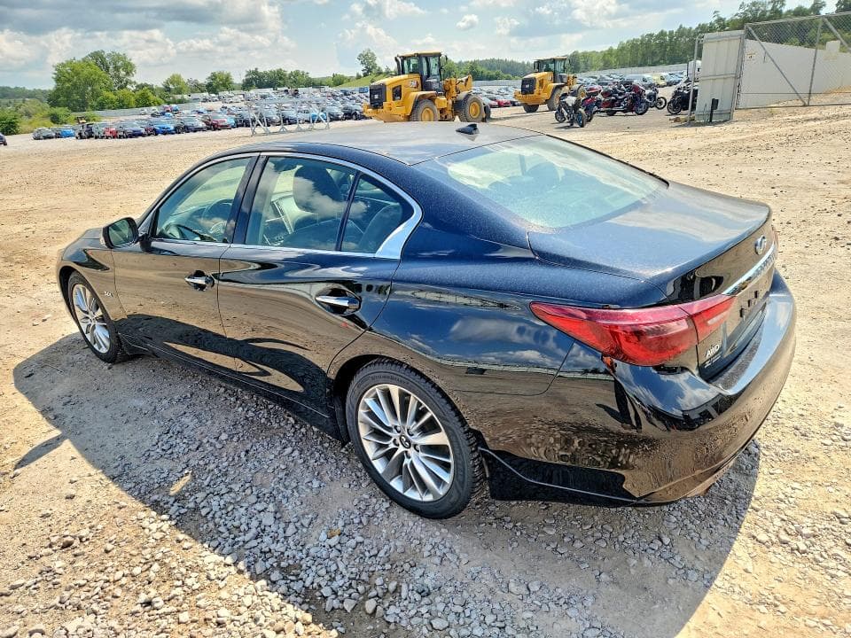 2018 INFINITI Q50 3.0T LUXE 2