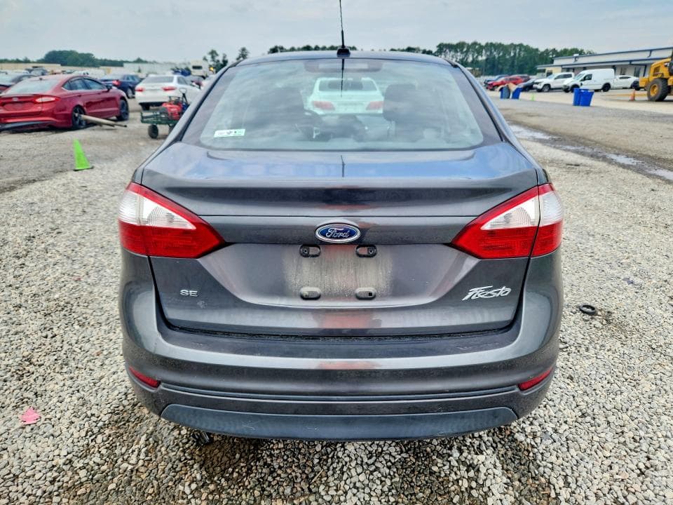 2017 FORD FIESTA SE 6