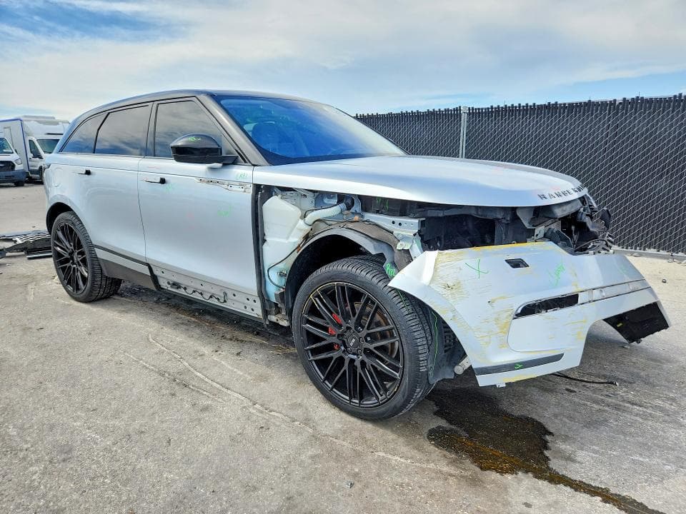 2018 LAND ROVER RANGE ROVER VELAR S 4