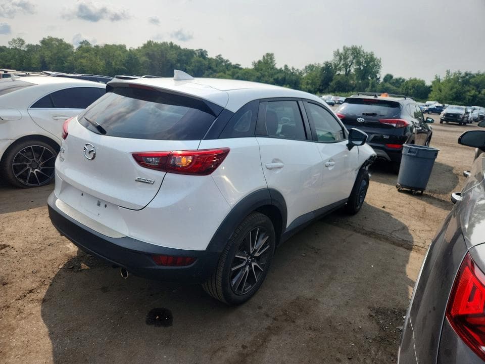 2018 MAZDA CX-3 TOURING 3