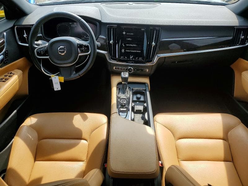 2017 VOLVO S90 T6 MOMENTUM 8