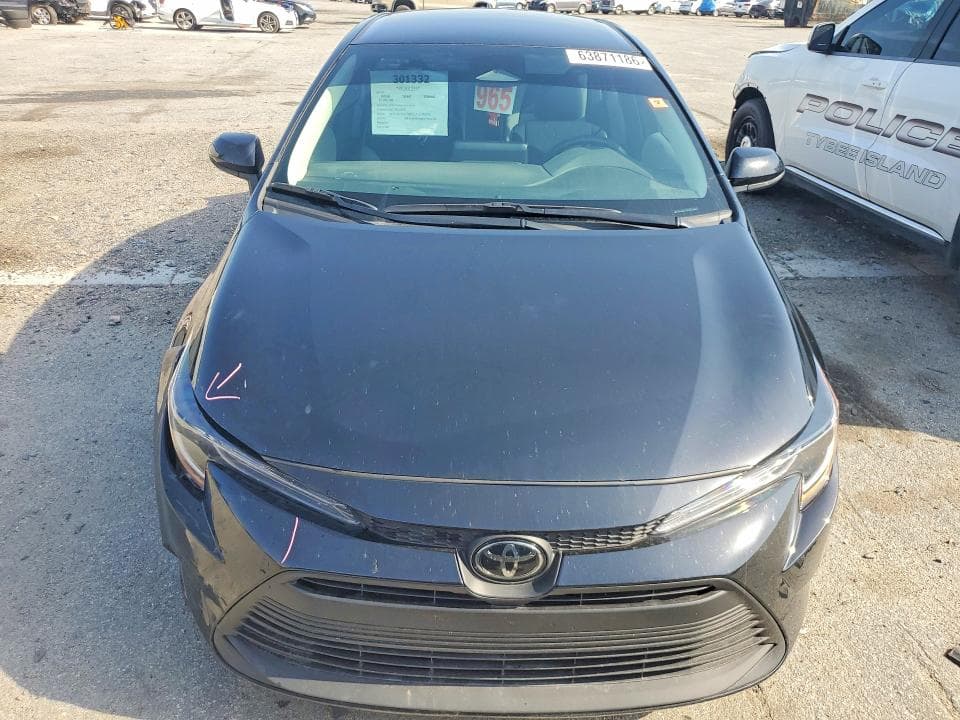 2026 TOYOTA COROLLA LE 5