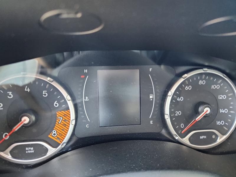 2020 JEEP RENEGADE LATITUDE 9