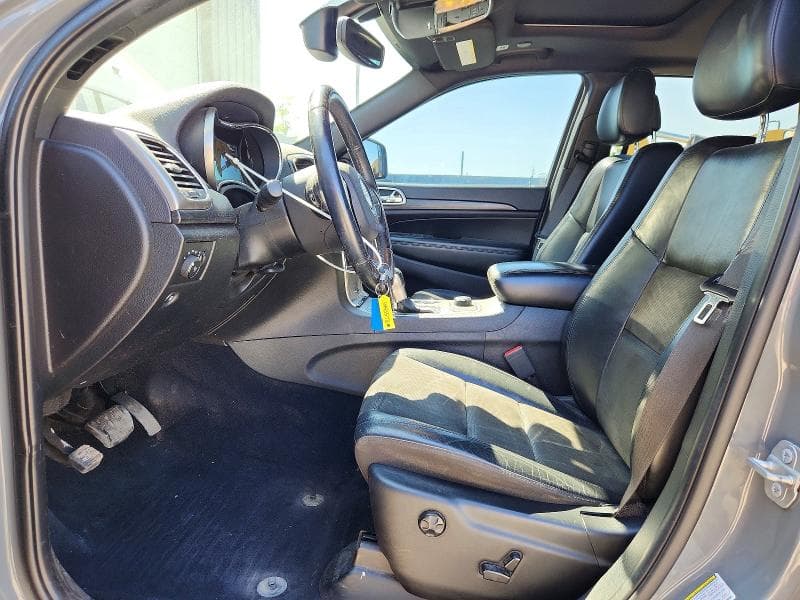 2020 JEEP GRAND CHEROKEE LAREDO 7