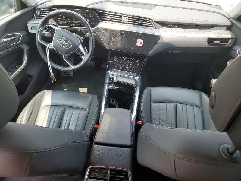 2021 AUDI E-TRON PREMIUM 8