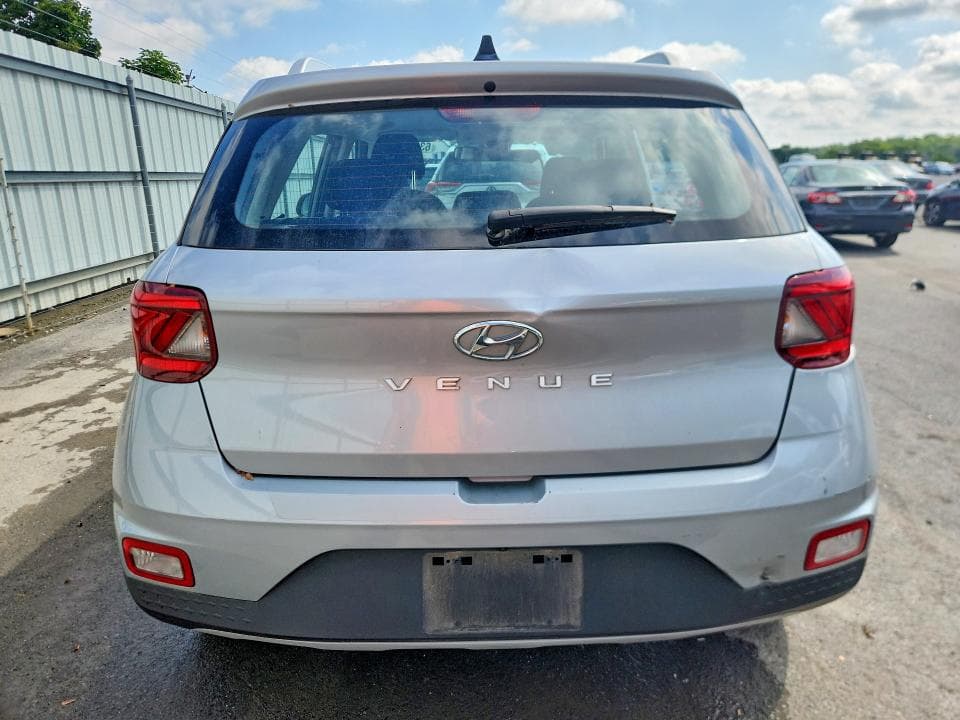 2021 HYUNDAI VENUE SEL 6