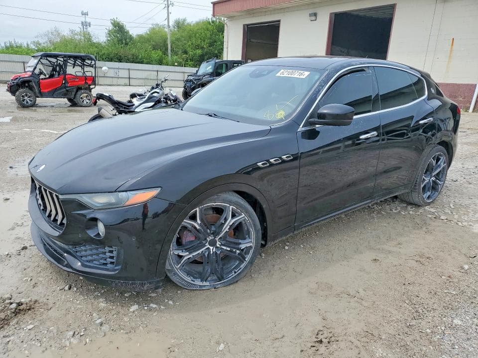 2017 MASERATI LEVANTE - 1