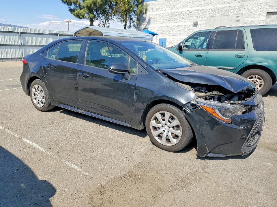 2020 TOYOTA COROLLA LE 4
