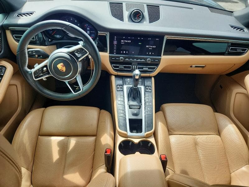 2020 PORSCHE MACAN 8