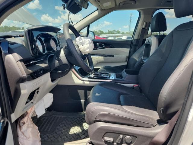 2024 KIA CARNIVAL EX 7