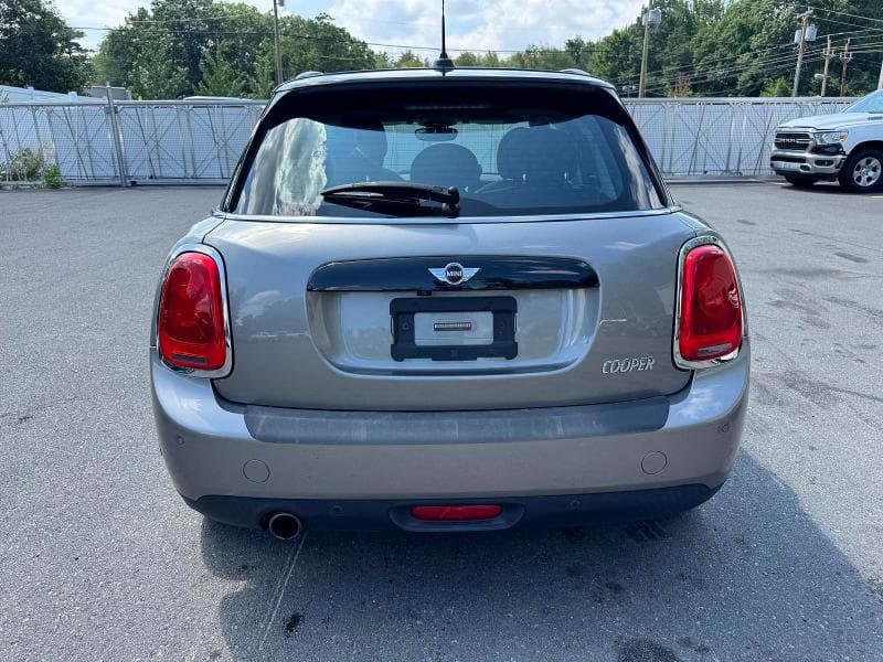 2018 MINI COOPER 5