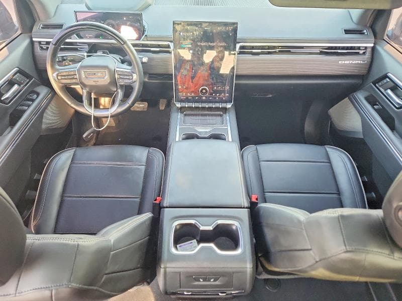 2024 GMC SIERRA DENALI 8