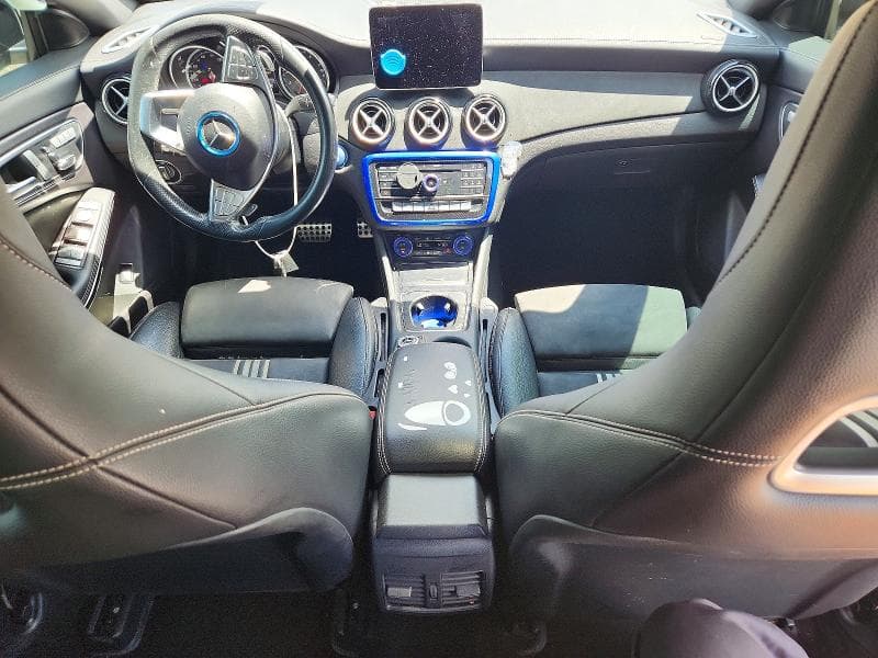 2018 MERCEDES-BENZ CLA 250 4MATIC 8