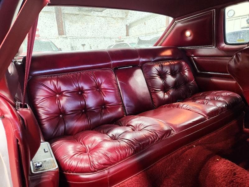 1976 CHRYSLER NEW YORKER 10