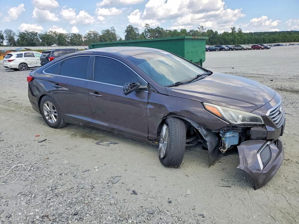 2017 HYUNDAI SONATA SE 4