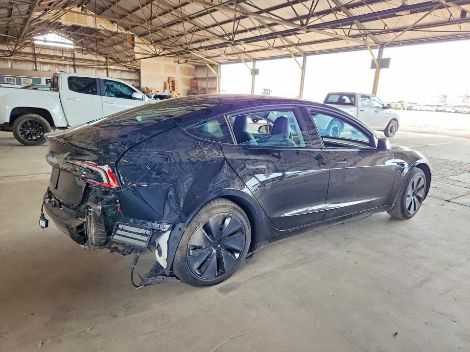 2026 TESLA MODEL 3 3