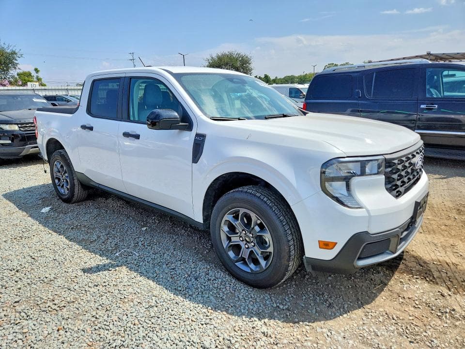 2025 FORD MAVERICK XLT 4