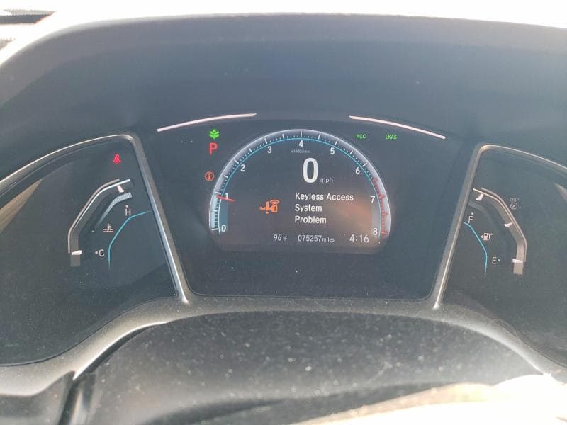2017 HONDA CIVIC EX 9