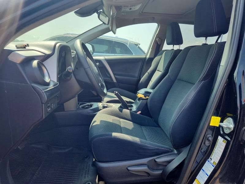 2017 TOYOTA RAV4 XLE 7