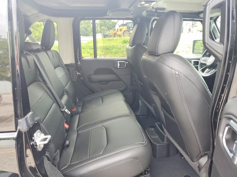 2023 JEEP WRANGLER SAHARA 4XE 10
