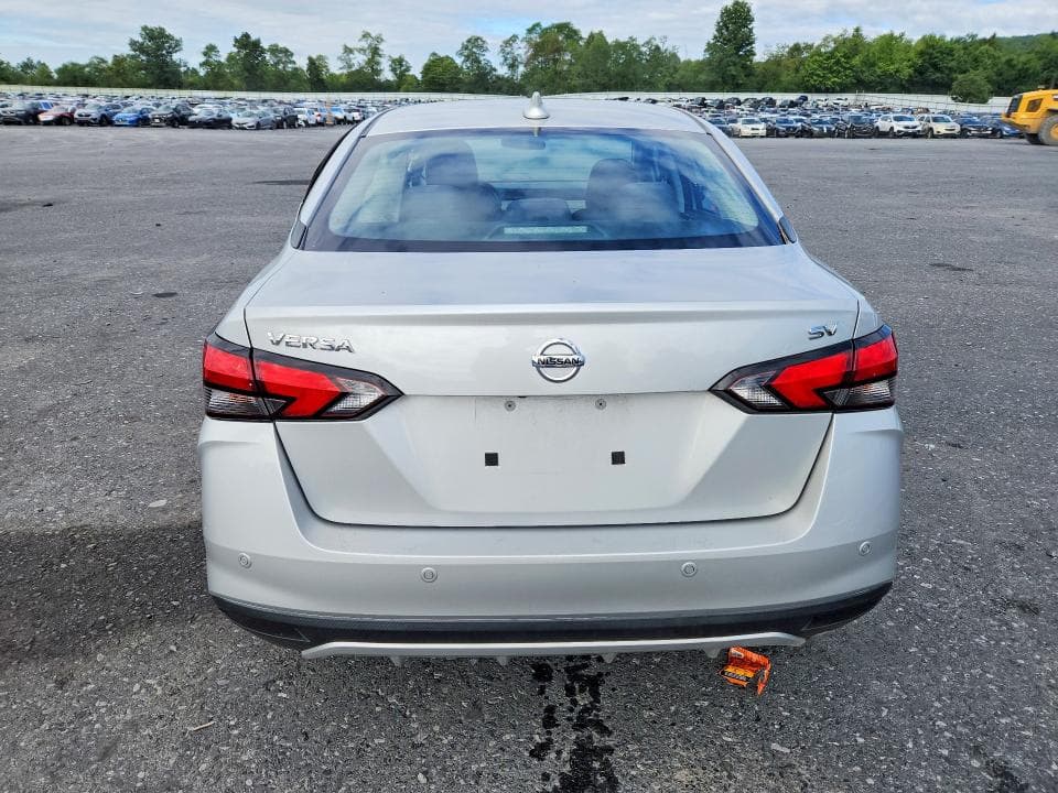 2021 NISSAN VERSA SV 6