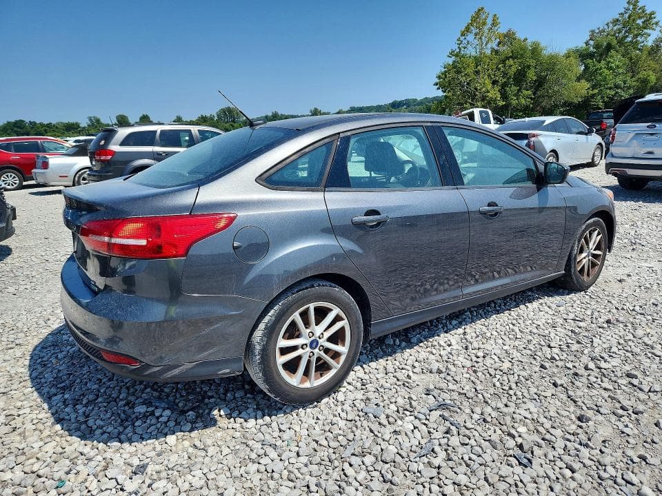 2018 FORD FOCUS SE 3