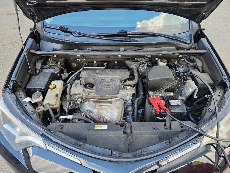 2017 TOYOTA RAV4 LE 12