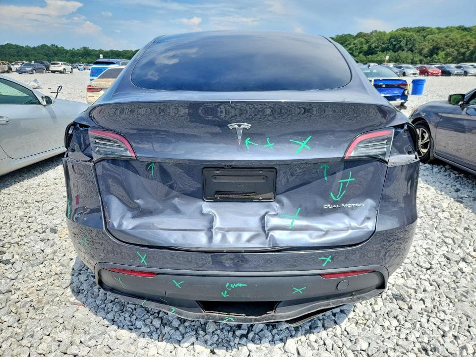 2023 TESLA MODEL Y 6