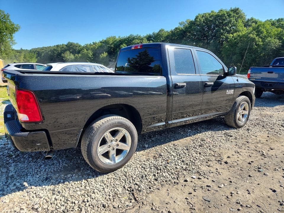 2017 RAM 1500 ST 3