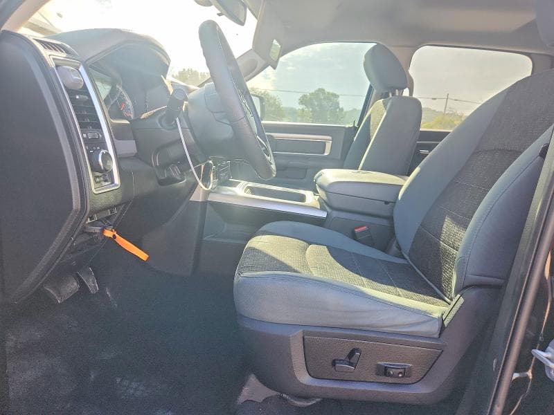 2019 RAM 1500 CLASSIC SLT 7
