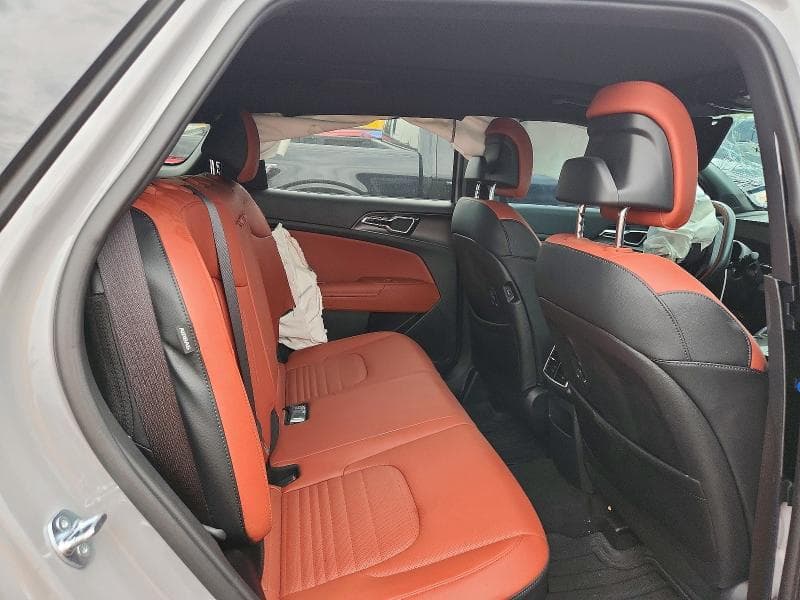 2026 KIA SPORTAGE SX PRESTIGE 11