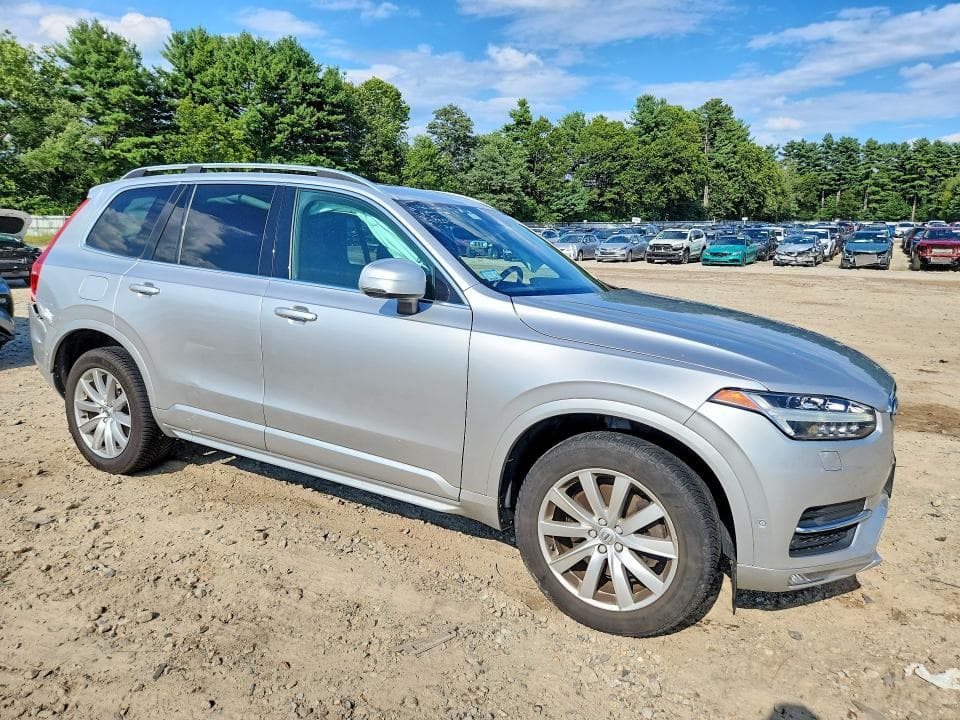 2018 VOLVO XC90 T6 4