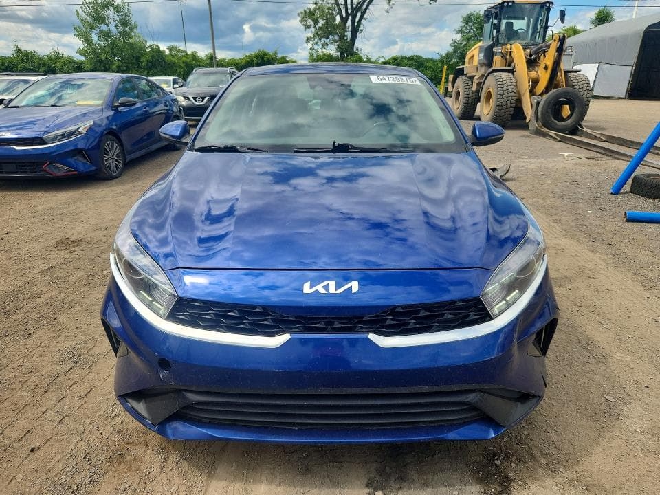 2023 KIA FORTE EX 5