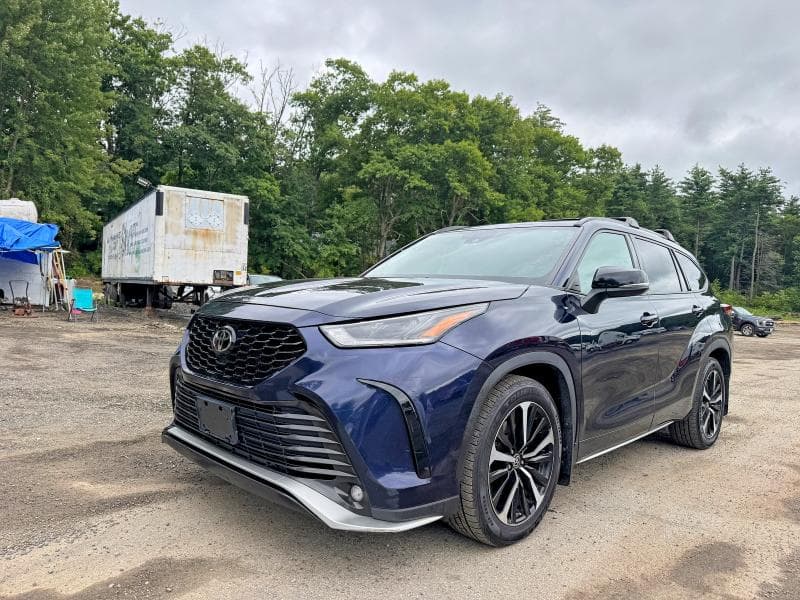 2021 TOYOTA HIGHLANDER XSE 2