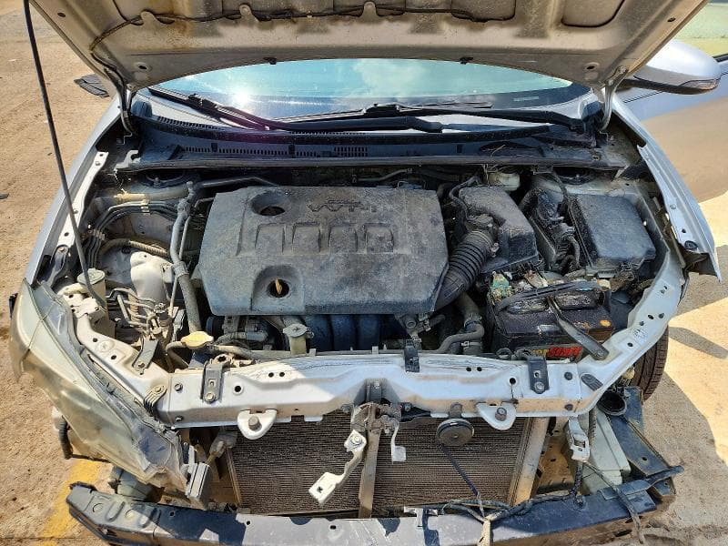 2017 TOYOTA COROLLA SE 11
