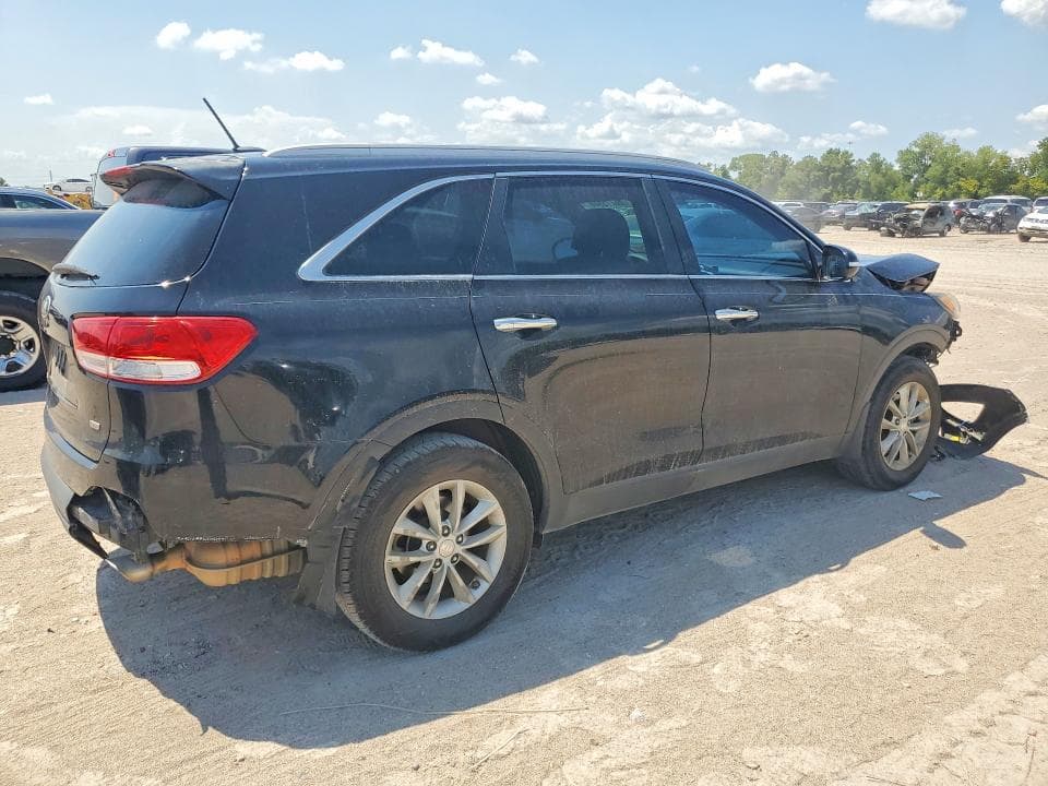 2017 KIA SORENTO LX 3