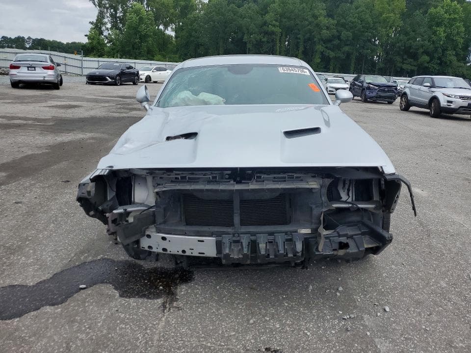 2020 DODGE CHALLENGER SXT 5