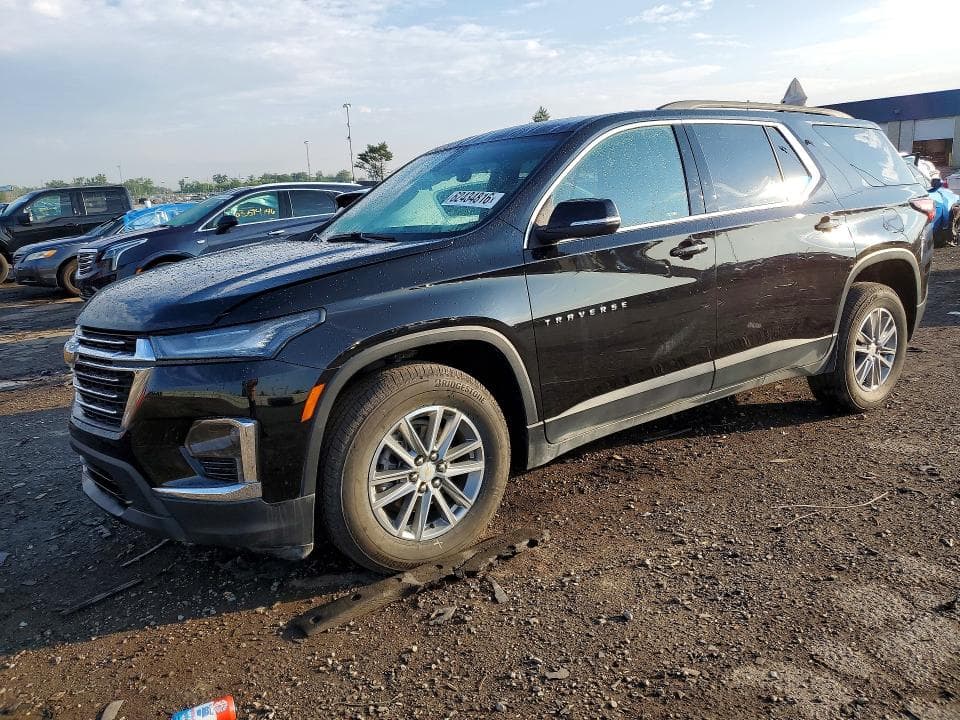 2023 CHEV TRAVERSE LT