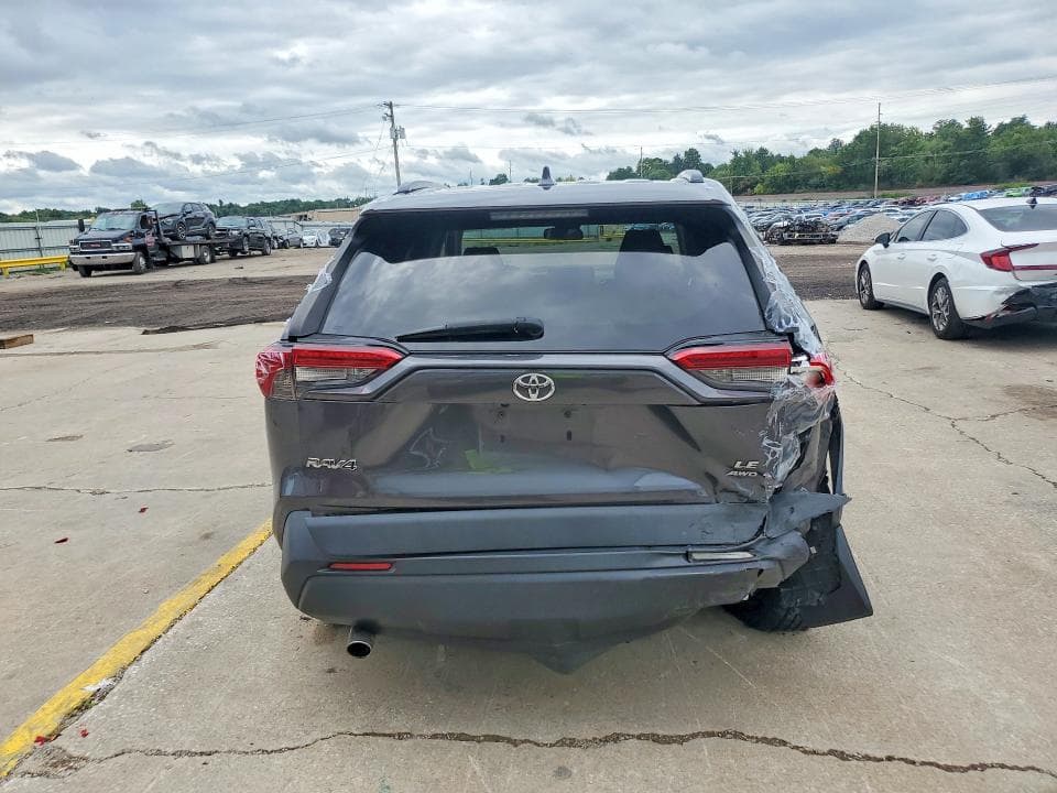 2019 TOYOTA RAV4 LE 6