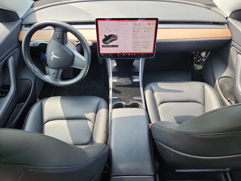 2018 TESLA MODEL 3 8