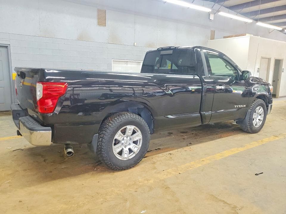 2017 NISSAN TITAN SV 3