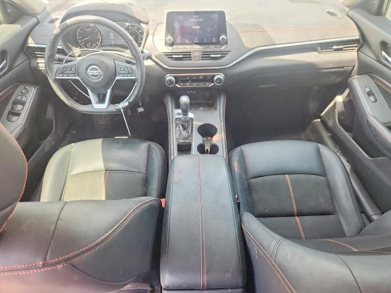 2022 NISSAN ALTIMA SR 8
