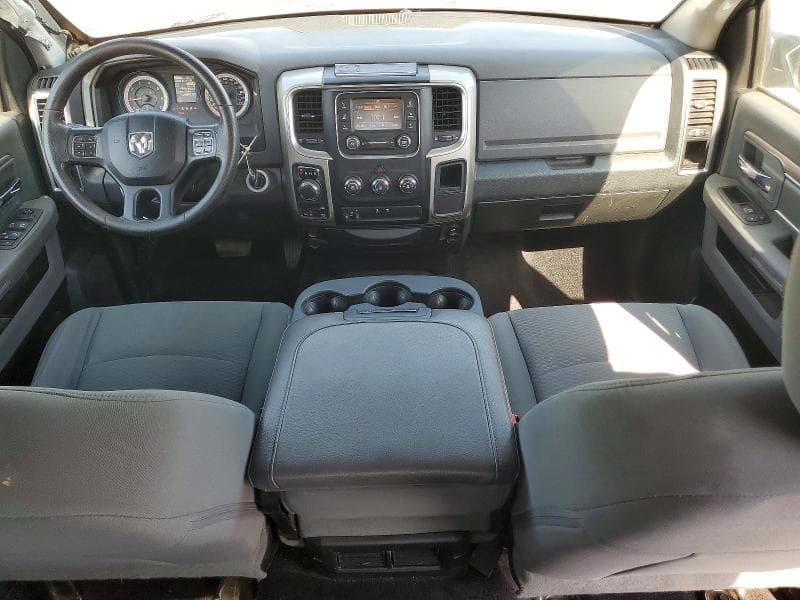2017 RAM 1500 SLT 8
