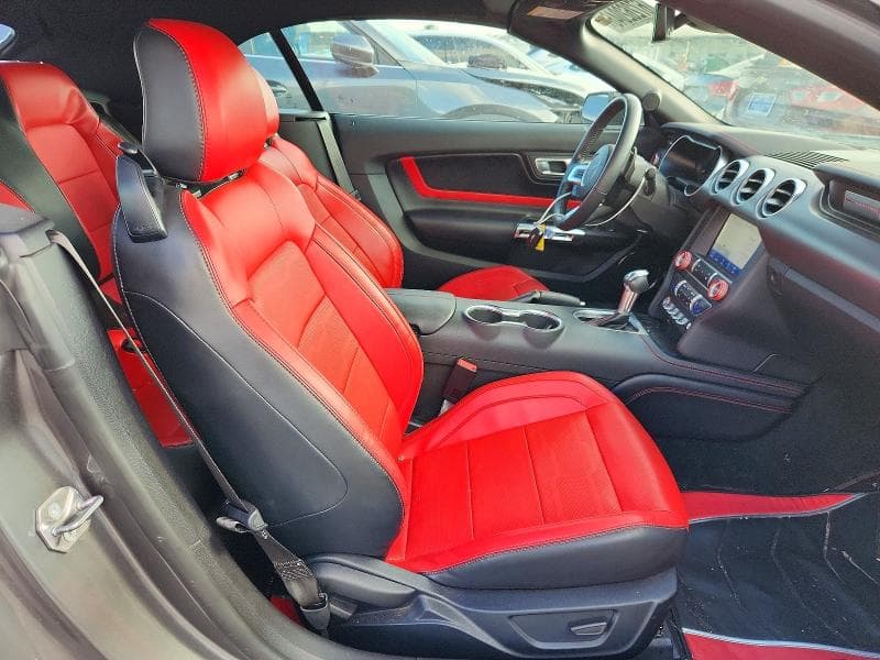 2021 FORD MUSTANG 11